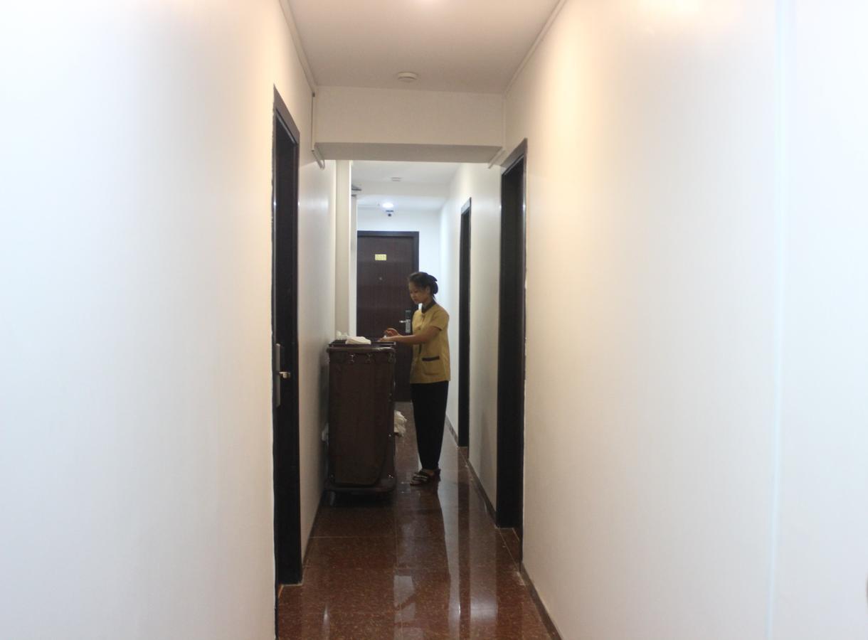 Sky Hotel 88 St. Yangon Exterior photo