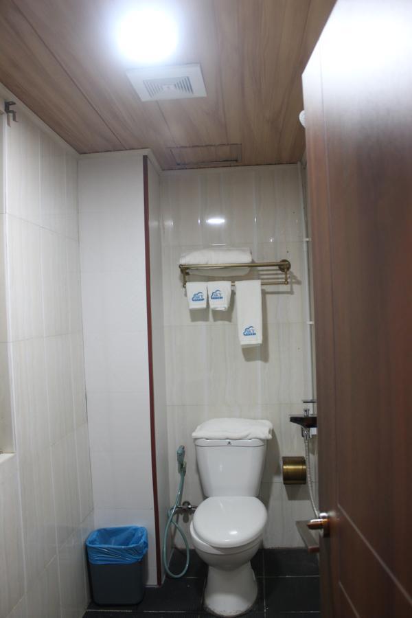 Sky Hotel 88 St. Yangon Room photo