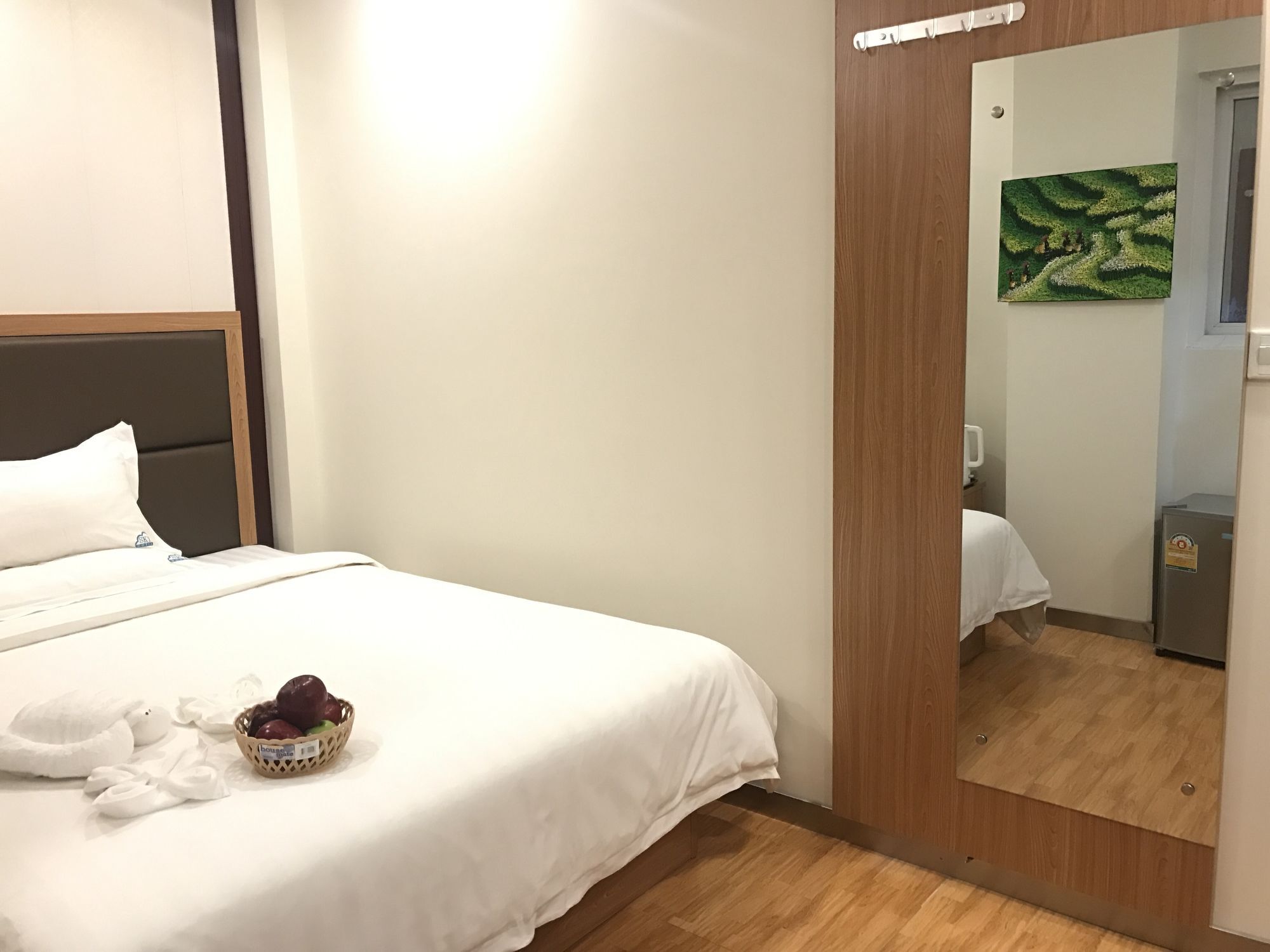 Sky Hotel 88 St. Yangon Exterior photo